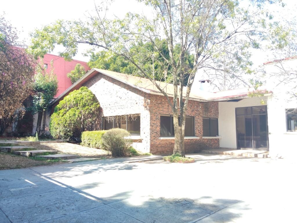 Casa En Venta Olipadres De Un Nivel, Seguridad 24/7, 3 Rec, 3.5 Baños 6 Autos, Jardín