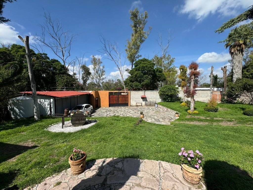 Casa con gran jardin y vigilancia, Lago de Guadalupe, Cuautitlán Izcalli