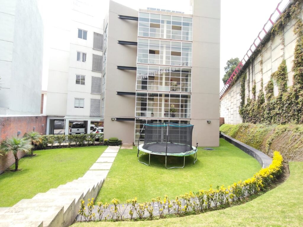 Depa En Vta Lomas Verdes 6ª S, 3 Rec, 2.5 Baños, 2 Autos, Seguridad Y Excelente